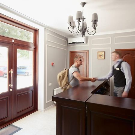Geneva Resort Hotel Odessa Buitenkant foto