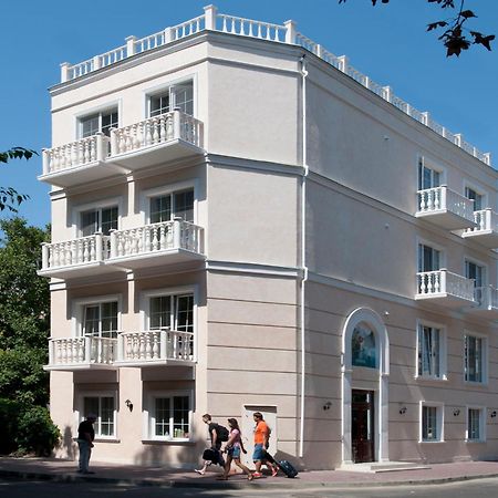 Geneva Resort Hotel Odessa Buitenkant foto