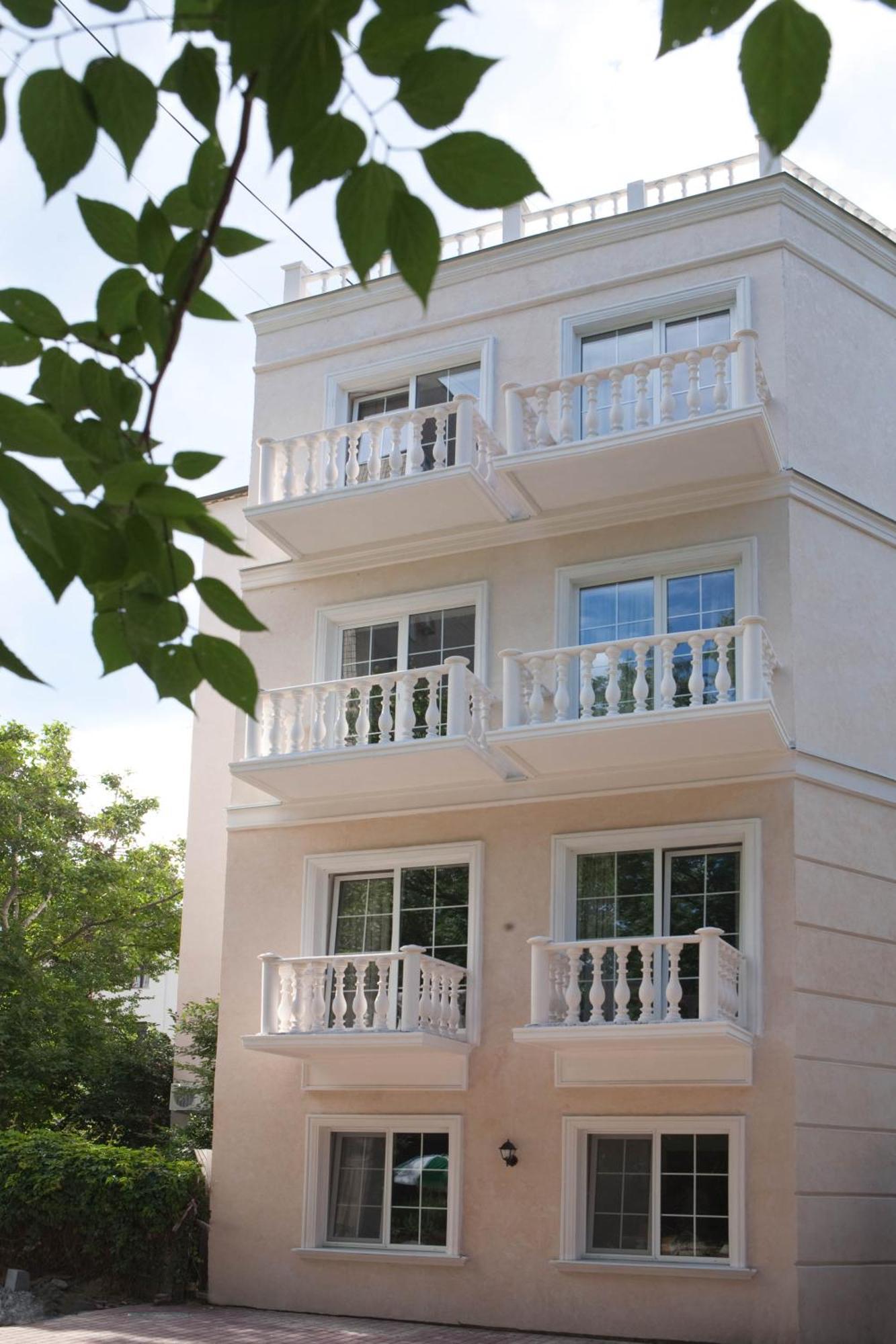 Geneva Resort Hotel Odessa Buitenkant foto